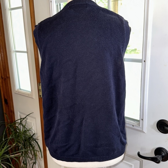 Alfred Dunner Vintage Floral Embroidered Button Up Sweater Vest - Picture 3 of 7